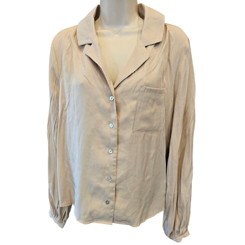 Vintage Fray neutral peasant wide arm long sleeve buttery button up minimalist M